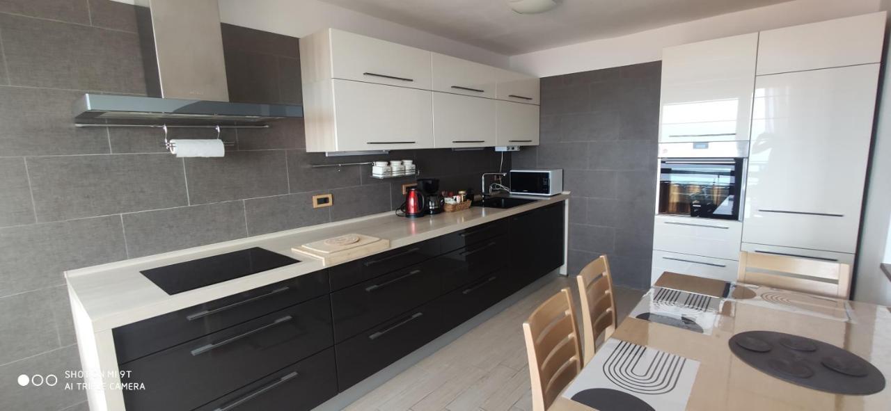 Apartment Karla Rijeka Zewnętrze zdjęcie